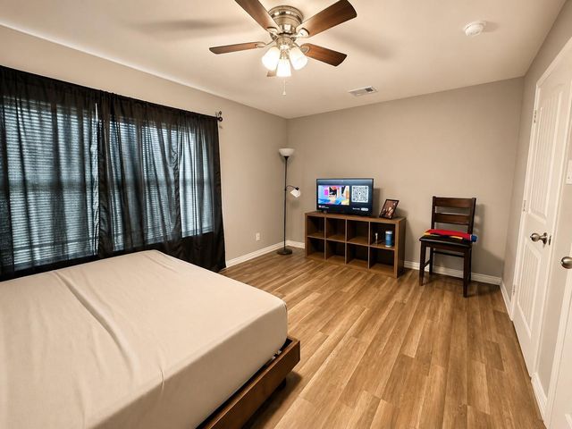 711 Woodbine Street, Houston, TX 77017