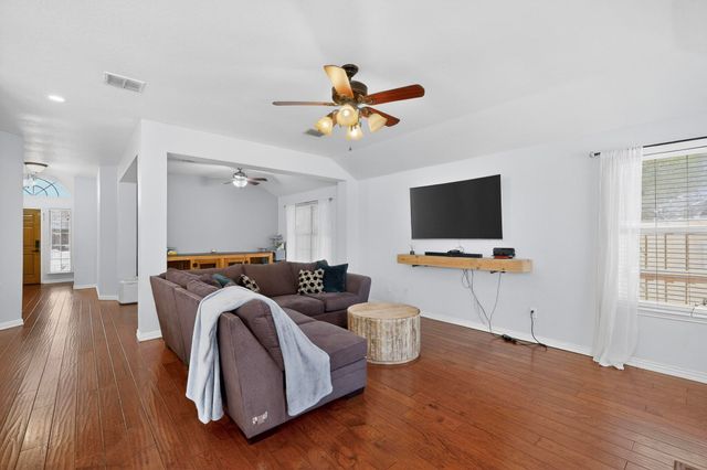 3005 Mason Avenue, Corinth, TX 76210