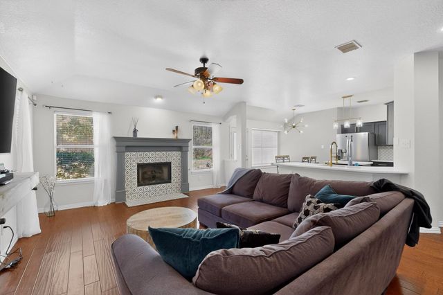 3005 Mason Avenue, Corinth, TX 76210