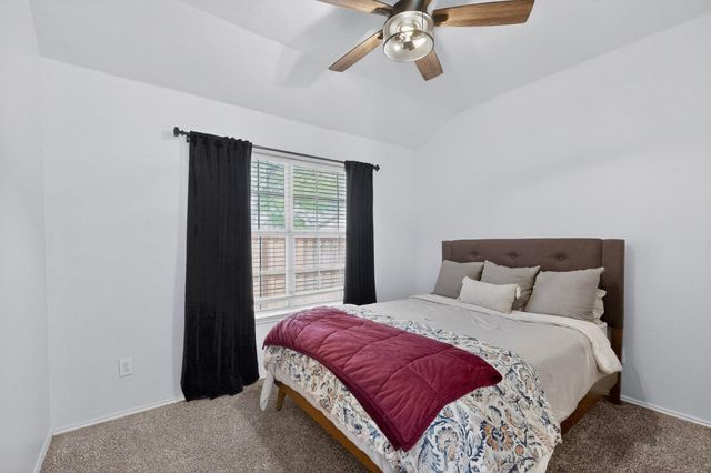 3005 Mason Avenue, Corinth, TX 76210