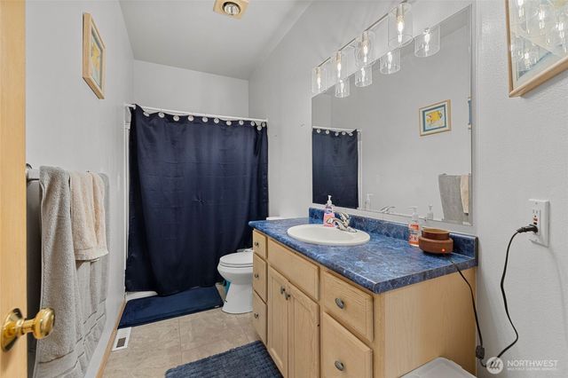 20303 Gardner Court, Burlington, WA 98233