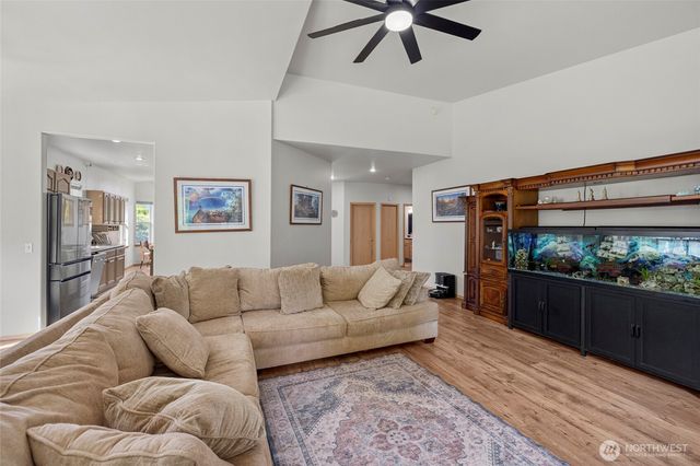 20303 Gardner Court, Burlington, WA 98233