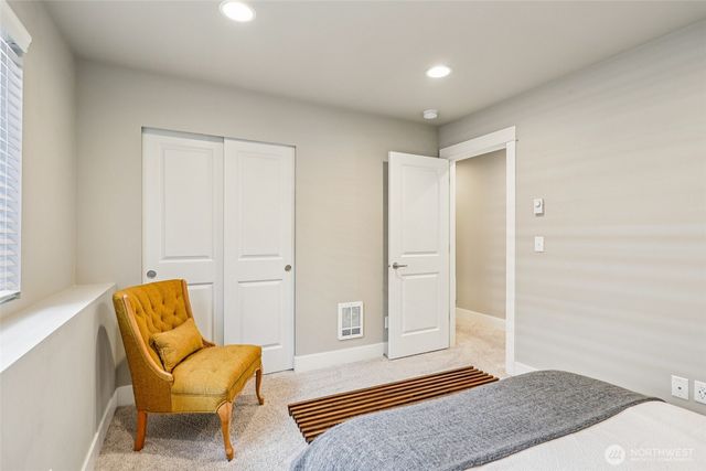13149 E 188th Avenue, Bonney Lake, WA 98391