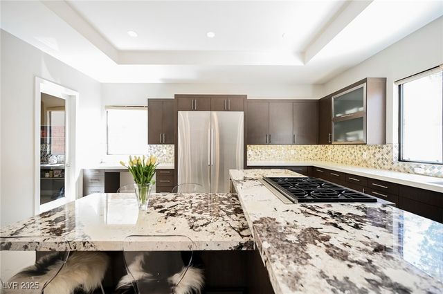 19 GARDEN RAIN Drive, Las Vegas, NV 89135