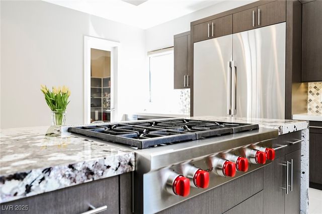 19 GARDEN RAIN Drive, Las Vegas, NV 89135