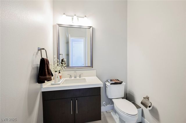 19 GARDEN RAIN Drive, Las Vegas, NV 89135