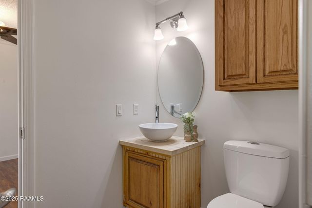 117 Glenfield Drive, Youngsville, LA 70592