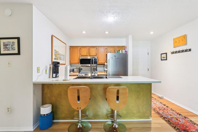 1364 S College Mall Road, Bloomington, IN 47401