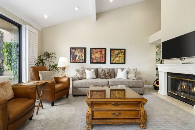 76761 Chrysanthemum Way, Palm Desert, CA 92211