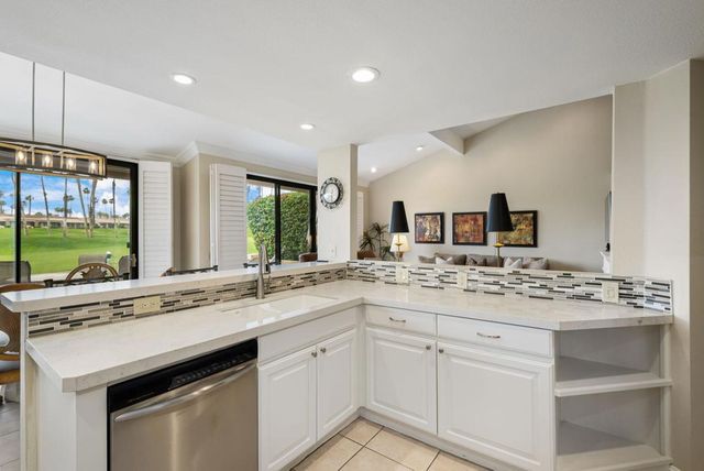 76761 Chrysanthemum Way, Palm Desert, CA 92211