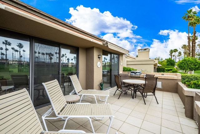 76761 Chrysanthemum Way, Palm Desert, CA 92211