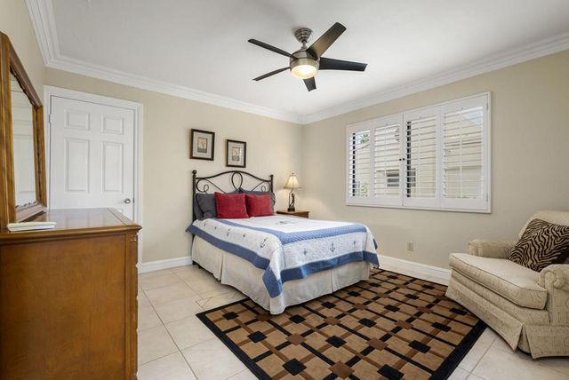 76761 Chrysanthemum Way, Palm Desert, CA 92211