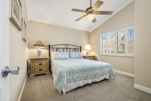 76761 Chrysanthemum Way, Palm Desert, CA 92211