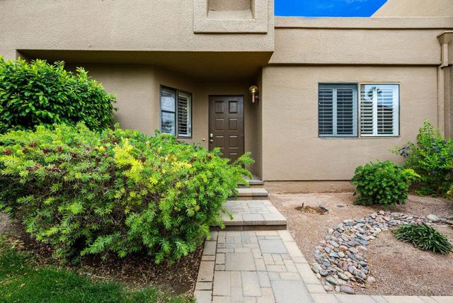 76761 Chrysanthemum Way, Palm Desert, CA 92211