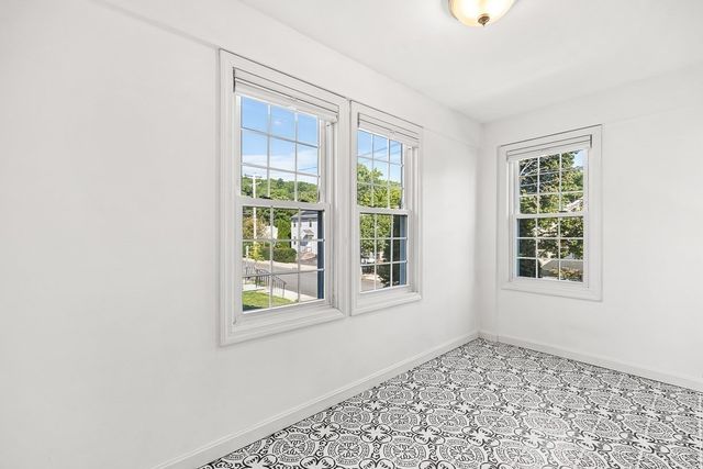 22 Glen Rock Ave, Malden, MA 02148