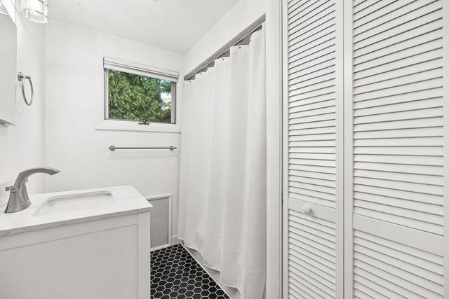 22 Glen Rock Ave, Malden, MA 02148
