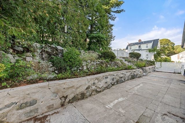 22 Glen Rock Ave, Malden, MA 02148
