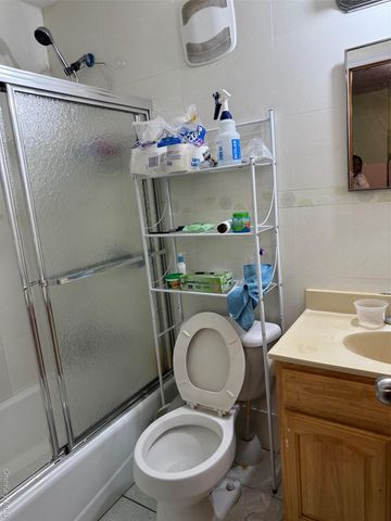 10815 37th Drive 4B, Corona, NY 11368