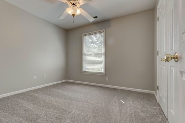 105 Monet Boulevard, Winchester, KY 40391