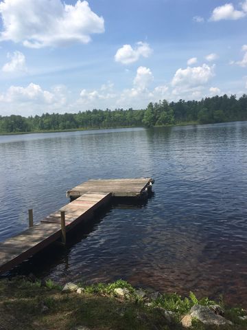 7&8 Spruce Lane, Sandown, NH 03873