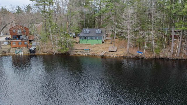 7&8 Spruce Lane, Sandown, NH 03873