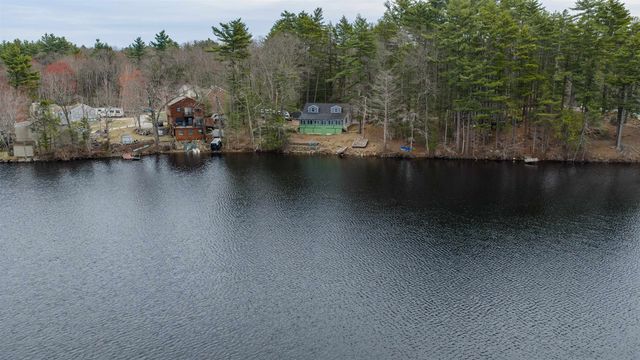 7&8 Spruce Lane, Sandown, NH 03873