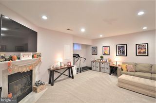 6179 WELLINGTON COMMONS DR, Alexandria, VA 22310