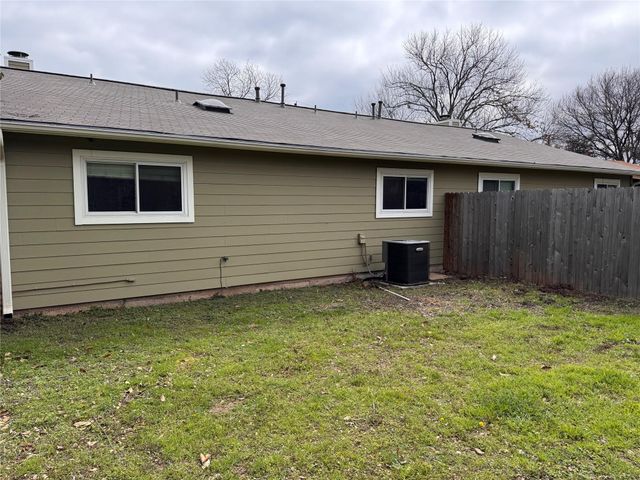 6204 Linda LN B, Austin, TX 78723