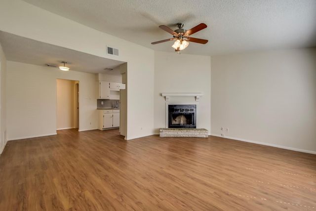 6204 Linda LN B, Austin, TX 78723