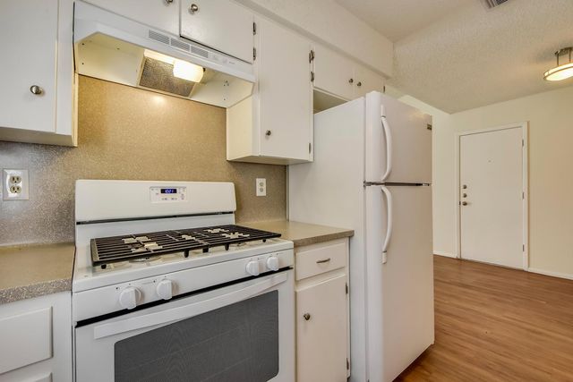 6204 Linda LN B, Austin, TX 78723