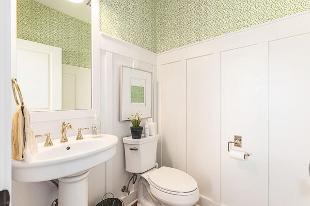 2377 Lake Birch Court Ne, Grand Rapids Twp, MI 49525