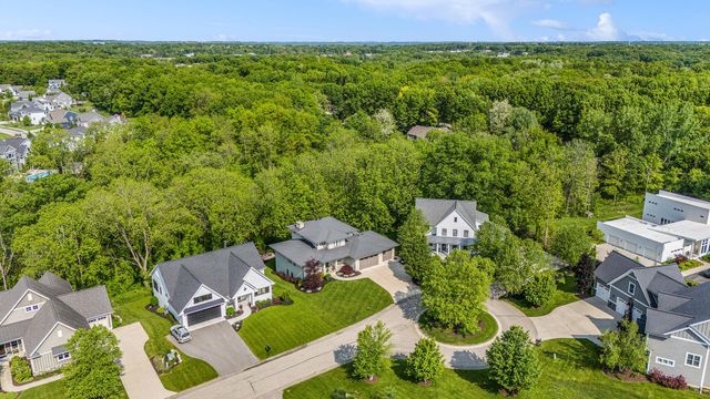 2377 Lake Birch Court Ne, Grand Rapids Twp, MI 49525