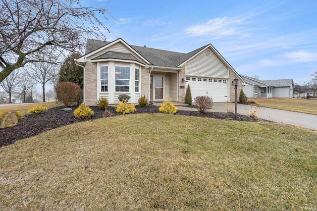 8907 Goshawk Lane, Fort Wayne, IN 46825