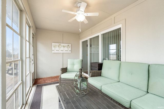 8907 Goshawk Lane, Fort Wayne, IN 46825