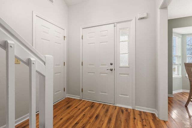 8907 Goshawk Lane, Fort Wayne, IN 46825