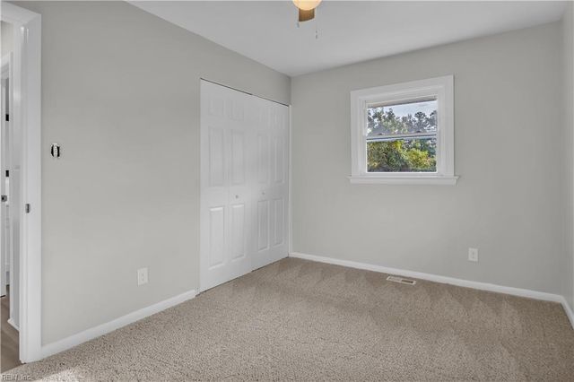 712 Macon RD, Hampton, VA 23666