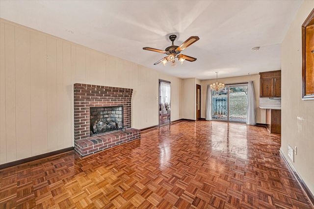 6641 Bryant CIR, Roanoke, VA 24019