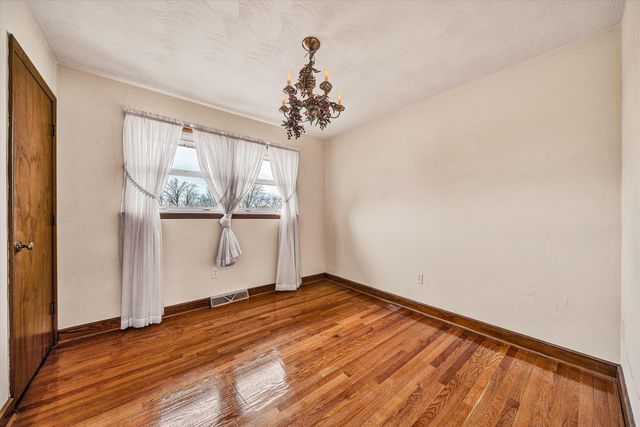 6641 Bryant CIR, Roanoke, VA 24019