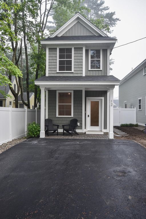 12 Auburn Street, Dover, NH 03820