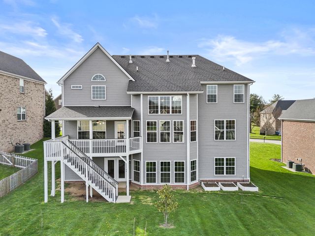 122 Inverness Drive, Georgetown, KY 40324