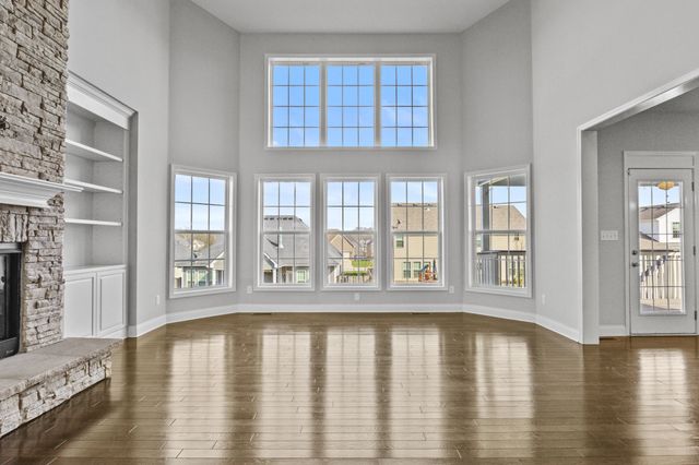 122 Inverness Drive, Georgetown, KY 40324