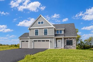 5112 Kandefer's Trail, Clarence, NY 14221