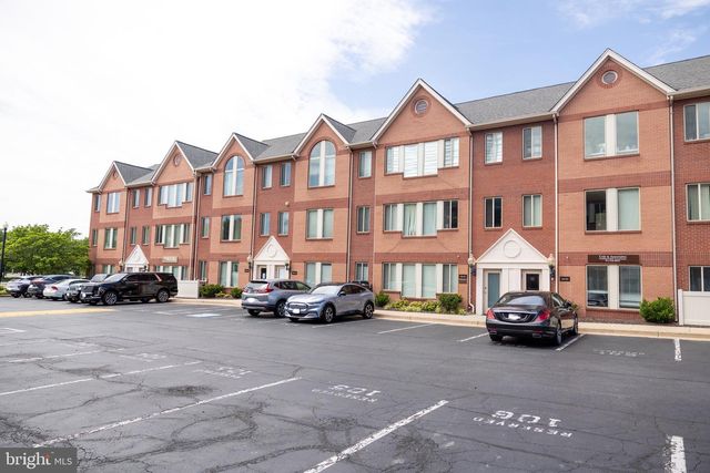 22636 GLENN DR #104, Sterling, VA 20164