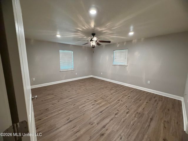 15527 Dobson Road, Biloxi, MS 39540