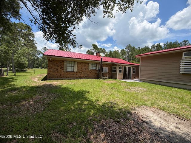 15527 Dobson Road, Biloxi, MS 39540