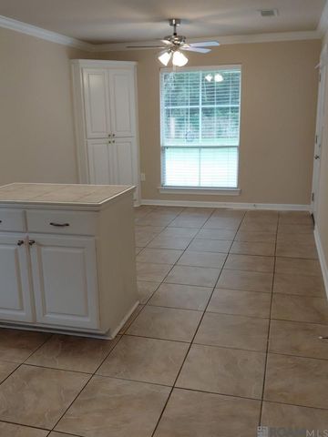13176 Brian Park Dr, Walker, LA 70785