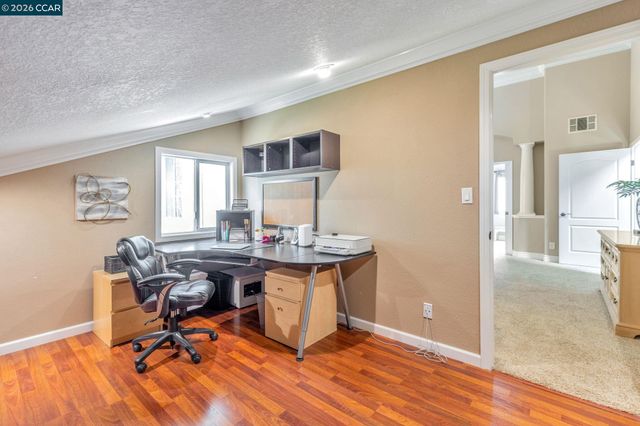 668 Sun Tree Ct, Danville, CA 94506