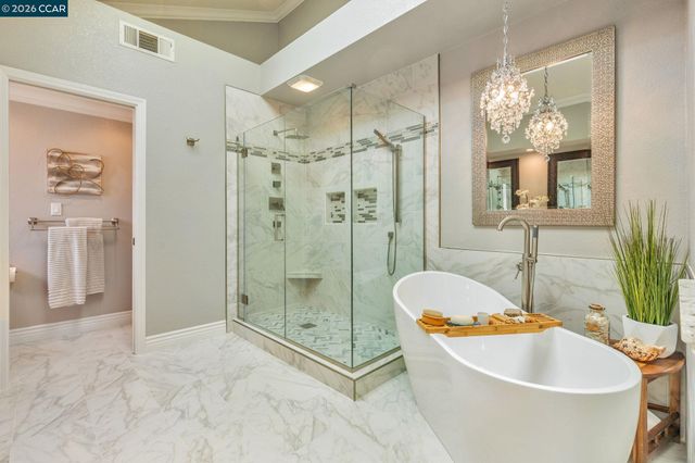 668 Sun Tree Ct, Danville, CA 94506