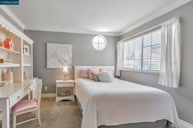 668 Sun Tree Ct, Danville, CA 94506