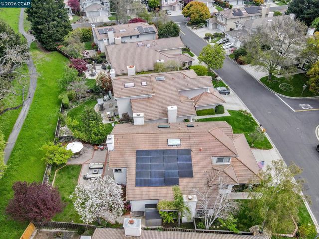668 Sun Tree Ct, Danville, CA 94506